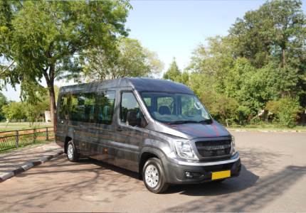 17 Seater Urbania Traveller Rental Service