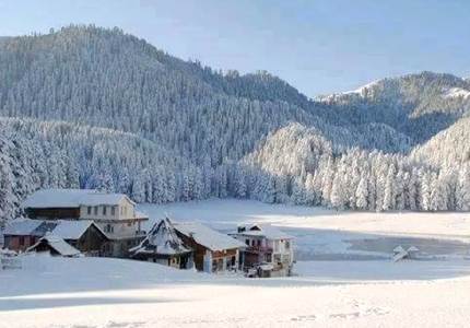 Chandigarh to Dalhousie & Dharamshala Escape