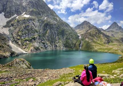 Pathankot to Kashmir Great Lakes Trek Tour