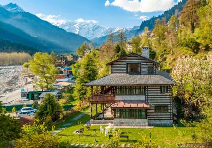 Leh–Nubra–Pangong Adventure Trail