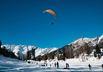 Manali Snow & Adventure Escape