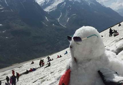 Manali Snow & Adventure Escape