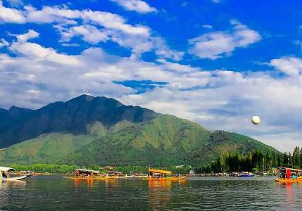 Majestic Kashmir Meadows & Mountains Tour