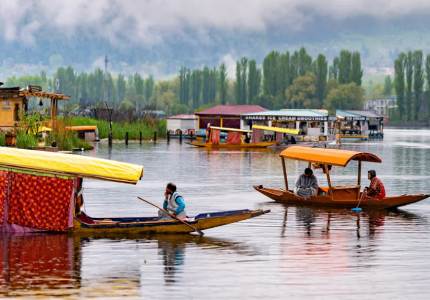 Chandigarh to Kashmir Hills & Heritage Tour
