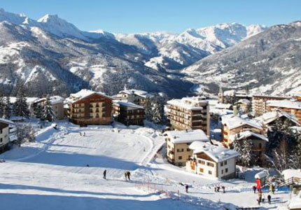 Manali Snow & Adventure Escape